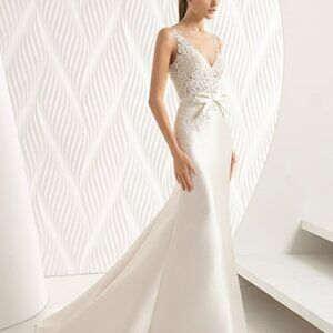 Wedding Dress - Rosa Clara Arte-50% OFF - Size bridal 12 (New with tags)
